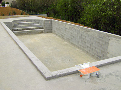 Création piscine béton à Branoux-les-Taillades